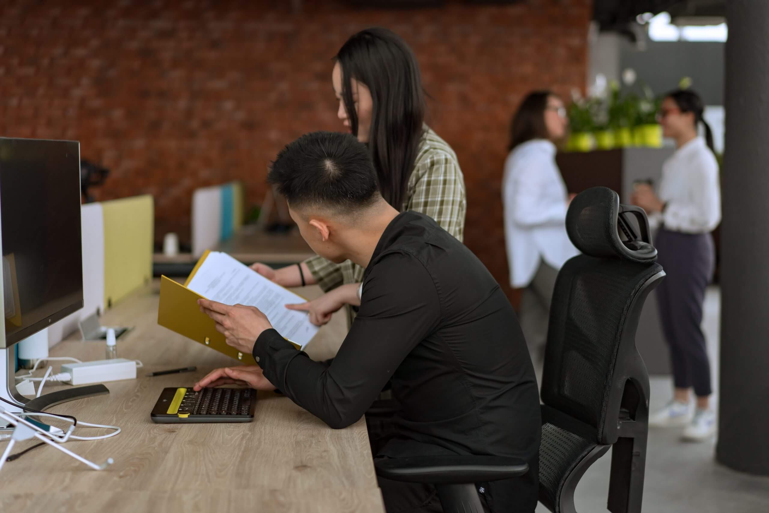 Singapore PR Application: Know the Important Documents